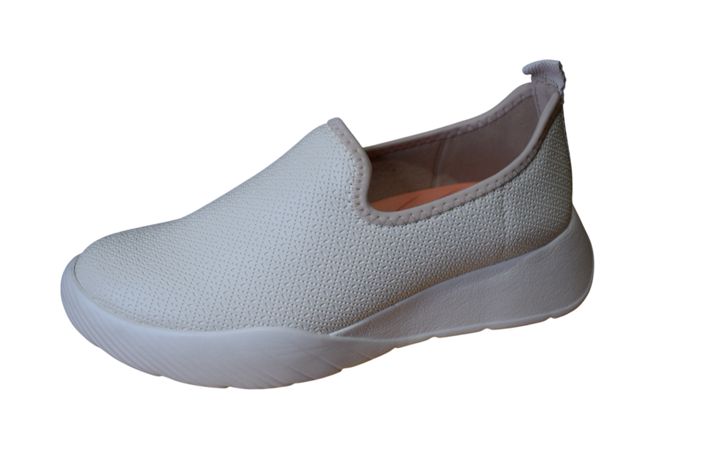 Biele slip-on tenisky - PICCADILLY