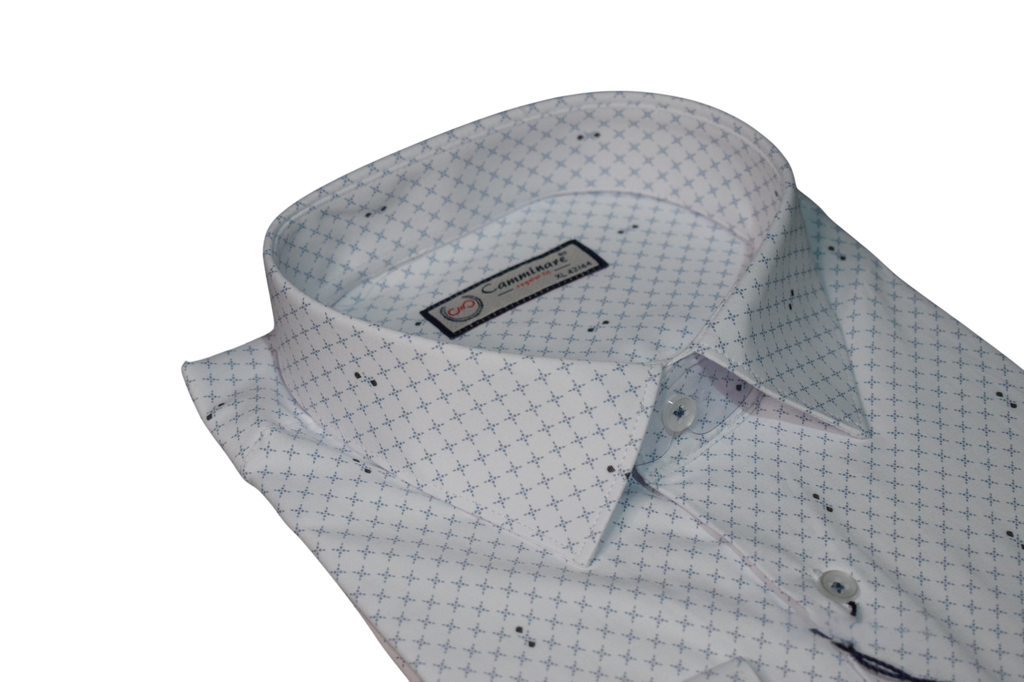 Camminare – biela regular fit košeľa s geometrickým vzorom